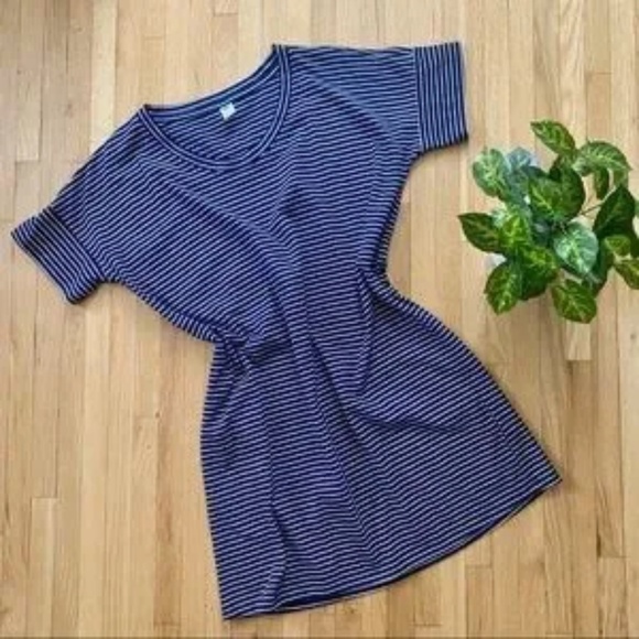 Old Navy Short Sleeve Jersey Knit Navy White Striped Mini Dress Size XS - Picture 5 of 5